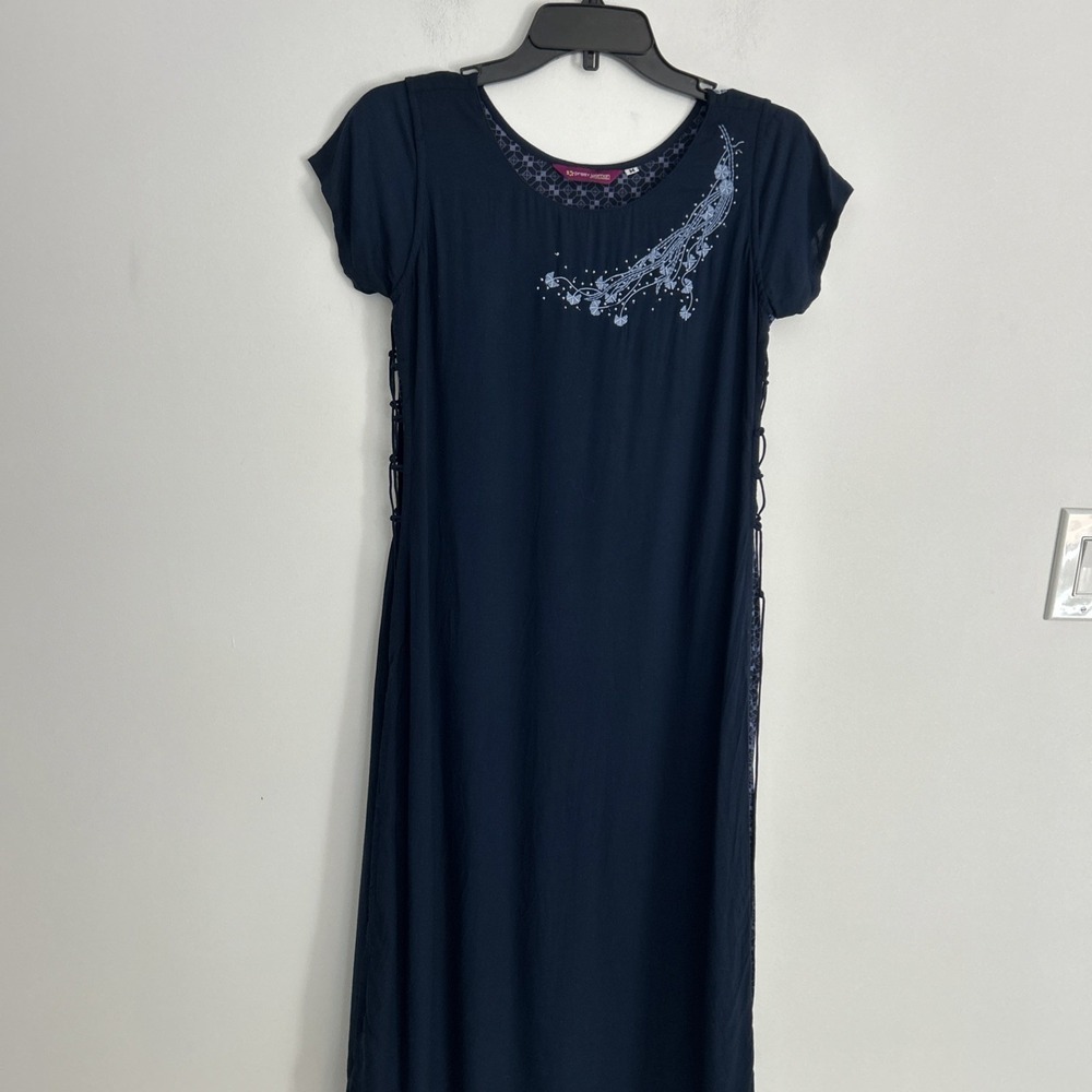 Pretty Women Sz M Embroidered Layered Tie Cross Sides Short Sleeve Navy Maxi Dre